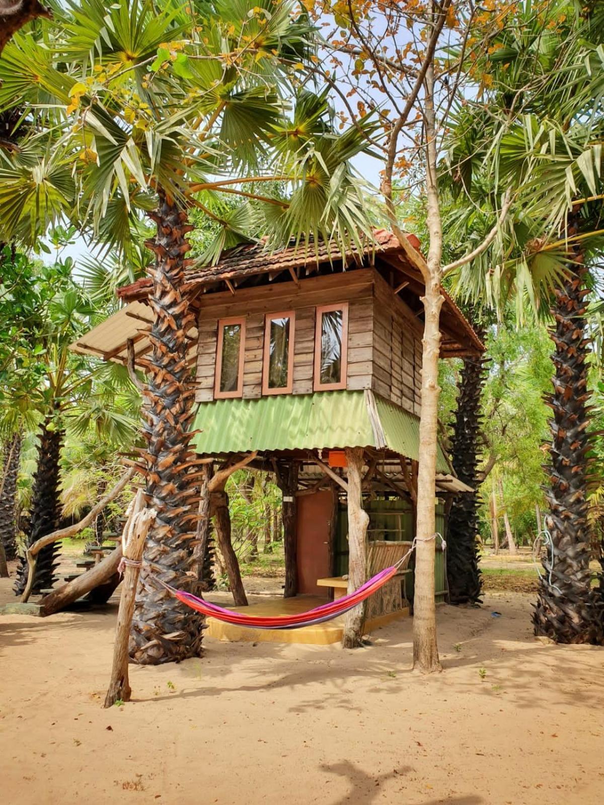 Light House Beach Hut Komari ภายนอก รูปภาพ