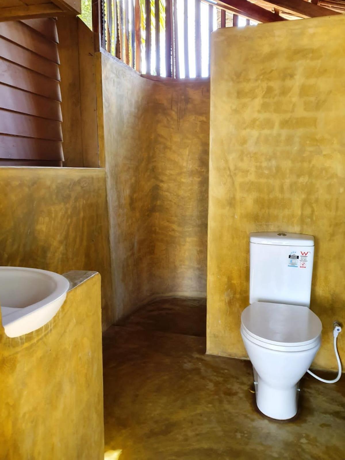 Light House Beach Hut Komari ภายนอก รูปภาพ