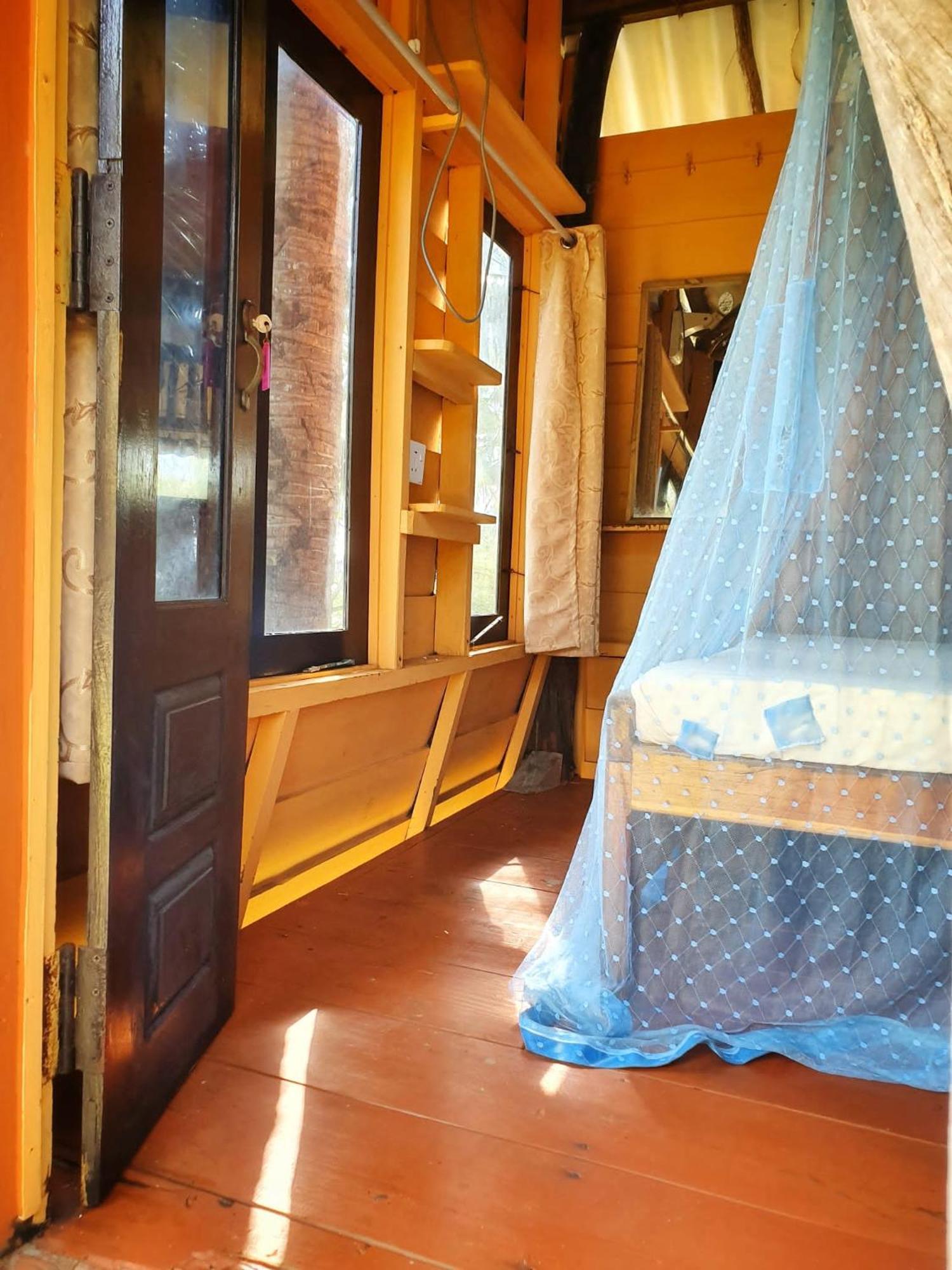 Light House Beach Hut Komari ภายนอก รูปภาพ
