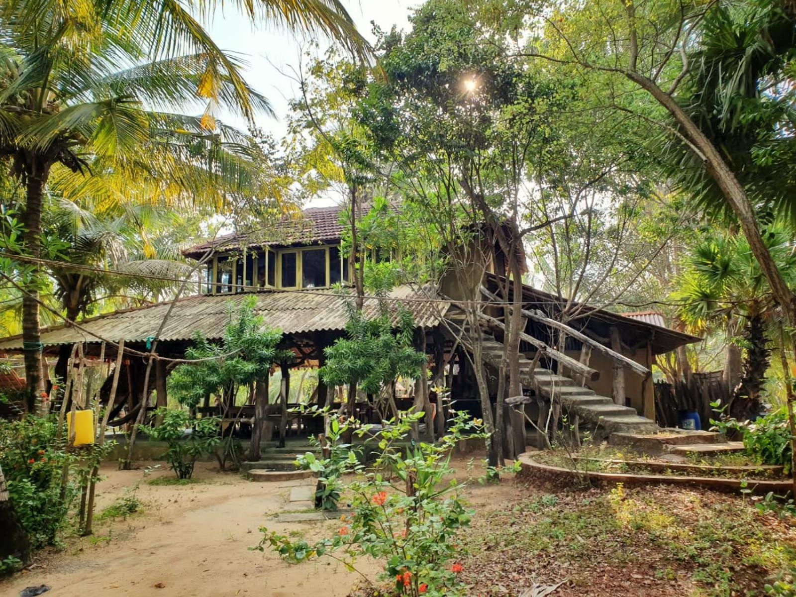 Light House Beach Hut Komari ภายนอก รูปภาพ