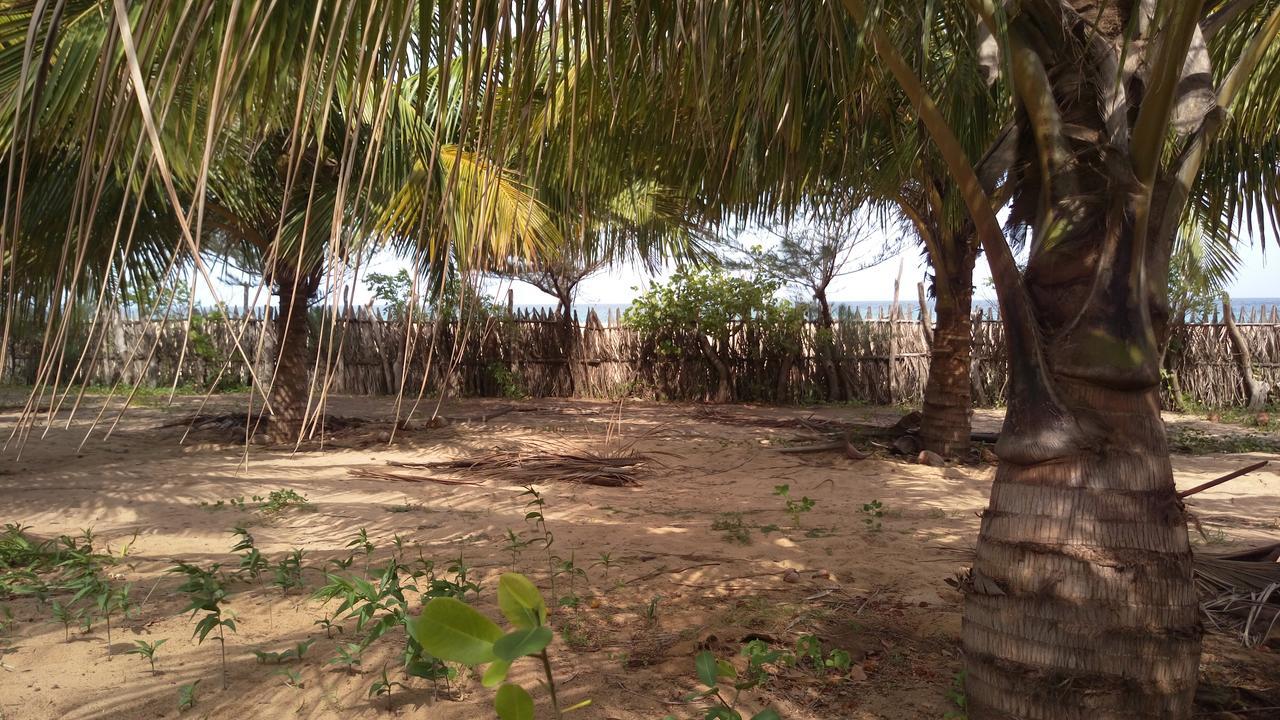 Light House Beach Hut Komari ภายนอก รูปภาพ