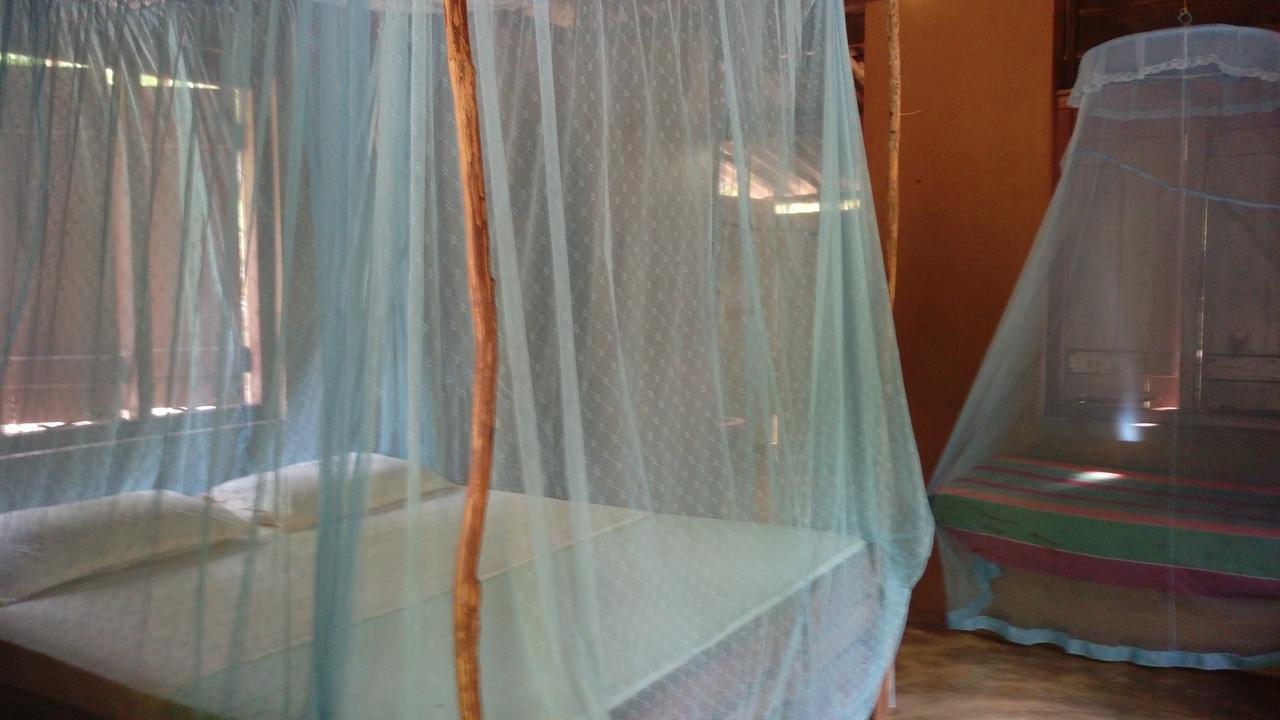 Light House Beach Hut Komari ภายนอก รูปภาพ