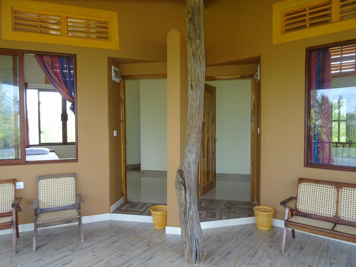 Light House Beach Hut Komari ภายนอก รูปภาพ