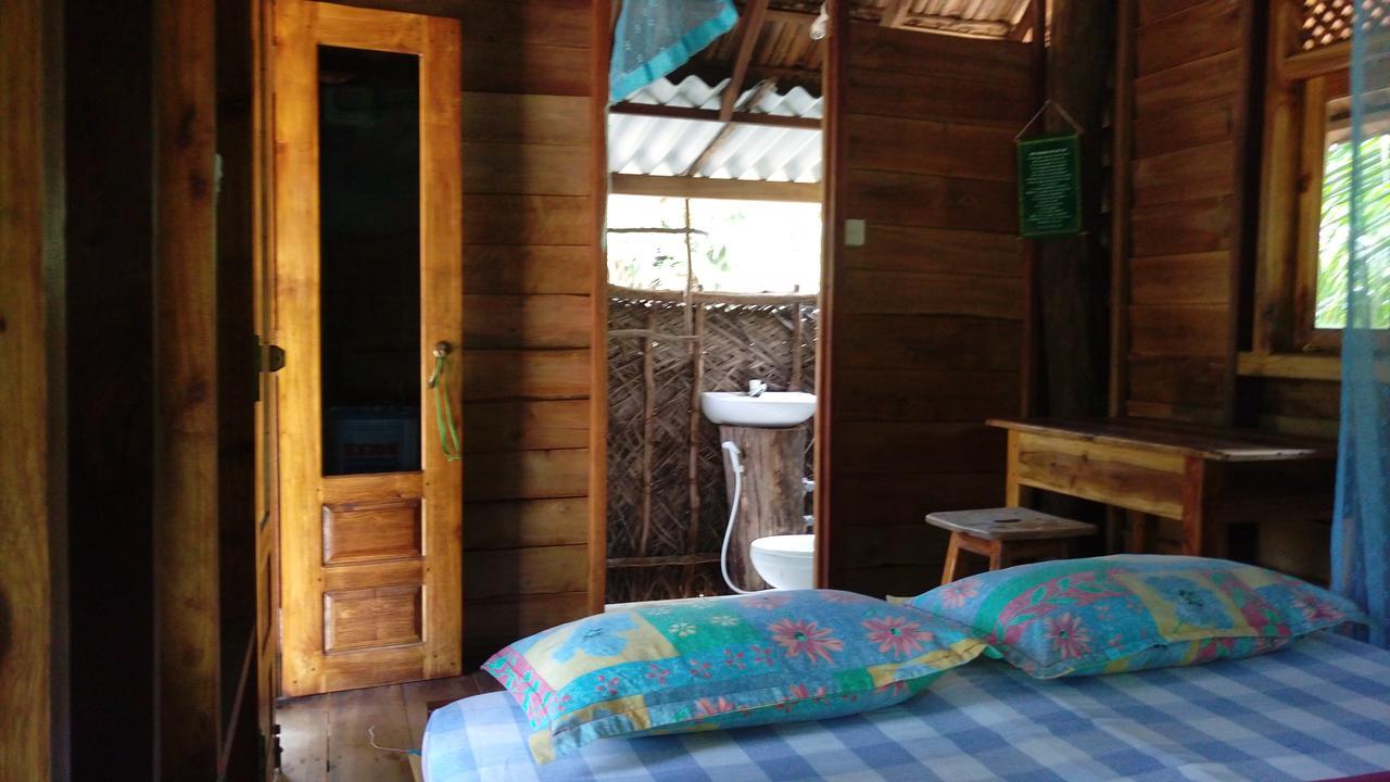Light House Beach Hut Komari ภายนอก รูปภาพ